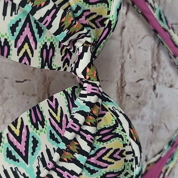 Aeropostale bikini top muti color print size large new nwt - Picture 3 of 6